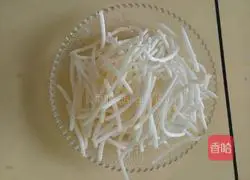 Illustration of how to make fried dumplings with silver sprouts 3