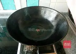 Illustration of how to make large plate of fried chicken slices 11