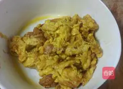 Illustration of how to make braised noodles with Western red eggs and eggs 8