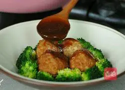 Illustration of how to make Sixi meatballs 7