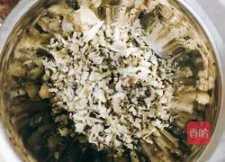 Illustration of how to make braised noodles with meat and mushrooms 1