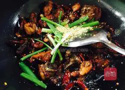 Illustration of how to make spicy chicken 15