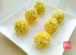 Illustration of how to make tuna rice balls 10