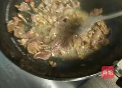 Illustration of how to make fried duck gizzards with kimchi 4