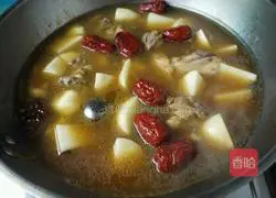 Illustration of how to make chicken stewed with potatoes 8