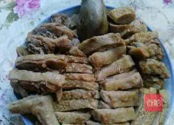 Illustration of how to make Zhanjiang white-cut duck 10