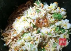 Illustration of how to make rice with lettuce 7