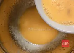 Coconut Cranberry Muffin Cake Recipe Illustration 5