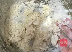 Illustration of how to make pizza crust 2