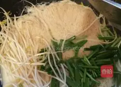 Illustration of how to make fried rice noodles with soy milk 2