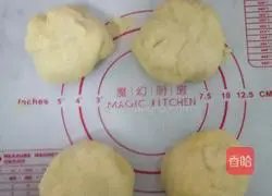 Illustration of how to make mini buns 7