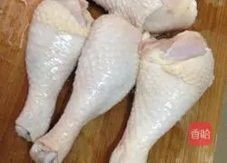 Illustration of how to braised chicken nuggets with mushrooms and potatoes 1