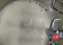 Illustration of how to make raisin cake rolls 7