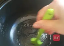 Illustration of how to make salt-baked chicken 6