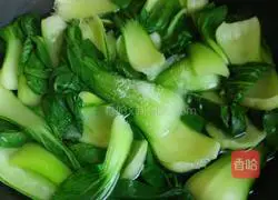 Shrimp Illustration of how to mix rapeseed with vermicelli 5