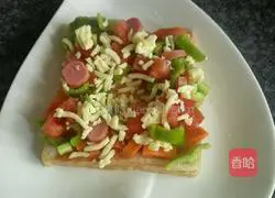 Garland Pizza (Microwave Version) Recipe Illustration 5