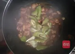 Illustration of braised chicken legs with mushrooms 9