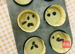 Illustration of how to make matcha oatmeal muffins 7