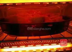 Illustration of how to make fruit rice pizza 7