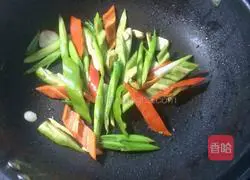 Illustration of how to stir-fry beef 7