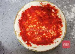 Illustration of how to make shrimp and mushroom pizza 4