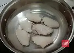 Illustration of braised chicken wings with mushrooms 4