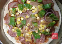 Illustration of how to make shrimp and bacon pizza 5