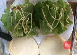 Orleans Grilled Steamed Buns and Chicken Leg Burger Recipe Illustration 10