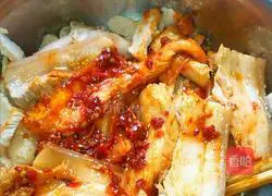 Illustration of how to make steamed pork with soy sauce powder 2