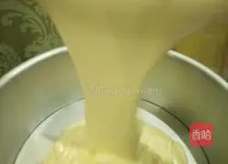 Illustration of how to make chiffon cake 13