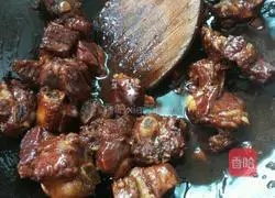 Illustration of making sweet and sour short ribs 11