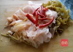 Illustration of how to make kimchi garden soup 2