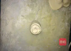 Crispy Beef and Carrot Pie Recipe Illustration 7