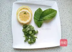 Thai Tom Yum Goong One-person pot (simple version) recipe 3