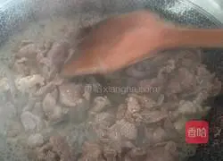 Xinjiang authentic fried barbecue recipe illustration 8