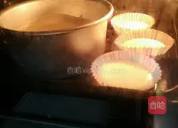 Illustration of how to make chiffon cake 7