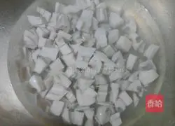 Illustration of how to make assorted diced lotus roots 3