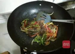 Braised Beef Noodles (Fresh Stir-fried Version) Recipe Illustration 5