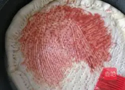 Nine-inch Sausage Fish Tofu Pizza Recipe Illustration 7