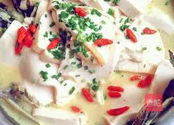 Wangya Fish Wolfberry Illustration of how to make tofu soup 6