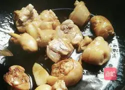 Illustration of how to make braised chicken 8