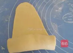 Illustration of how to make butter rolls 8