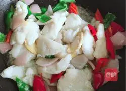 Illustration of how to make slippery fish fillets 5