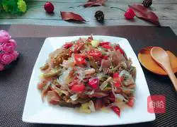 Illustration of how to make stir-fried vermicelli with kimchi 9