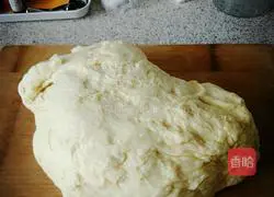 Illustration of how to make fancy buns 1