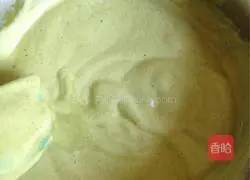 Matcha Honey Bean Cake Roll Recipe Illustration 11