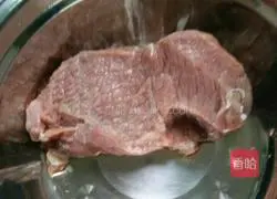 Illustration of Zu's home-style stir-fried beef 1