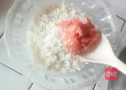 Illustration of how to make carrot and pearl meatballs 8