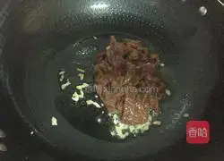 Illustration of how to make Shacha Beef 5