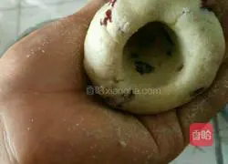 Illustration of how to make red date glutinous rice cake 7